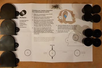 The UD Intrance starter kit contains all the parts you need to convert your current hive. Photo by Filipe Salbany.